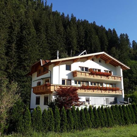 Apart Dahuam Aschau Im Zillertal Exteriör bild